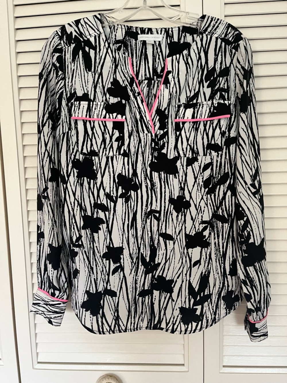 New York & Company blouse
